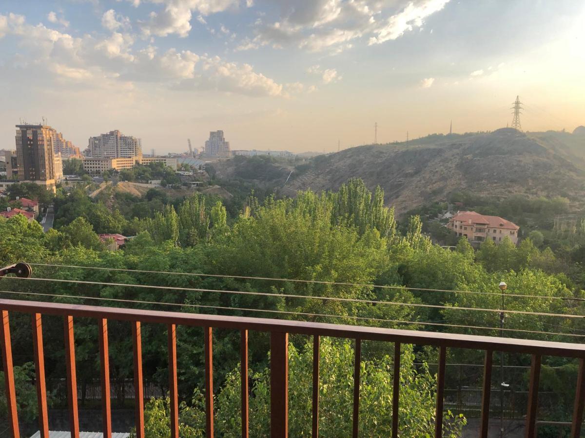 Karen'S Dom & Terrace Villa Yerevan Luaran gambar